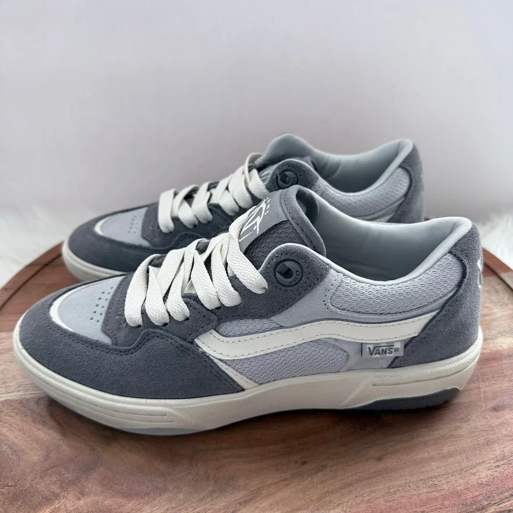 Vans Rowan‎ 2 Low Top Skate Shoes Mens 7 US Grey White Suede Leather Sneakers